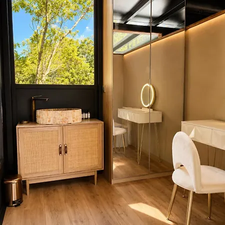 De Verre Insolite Dans Les Etoiles Glamping Villa Sari-Solenzara